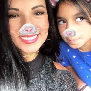 Meet your Posher, Adriana